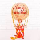 Новогодняя композиция из сладостей и воздушного шара с декором